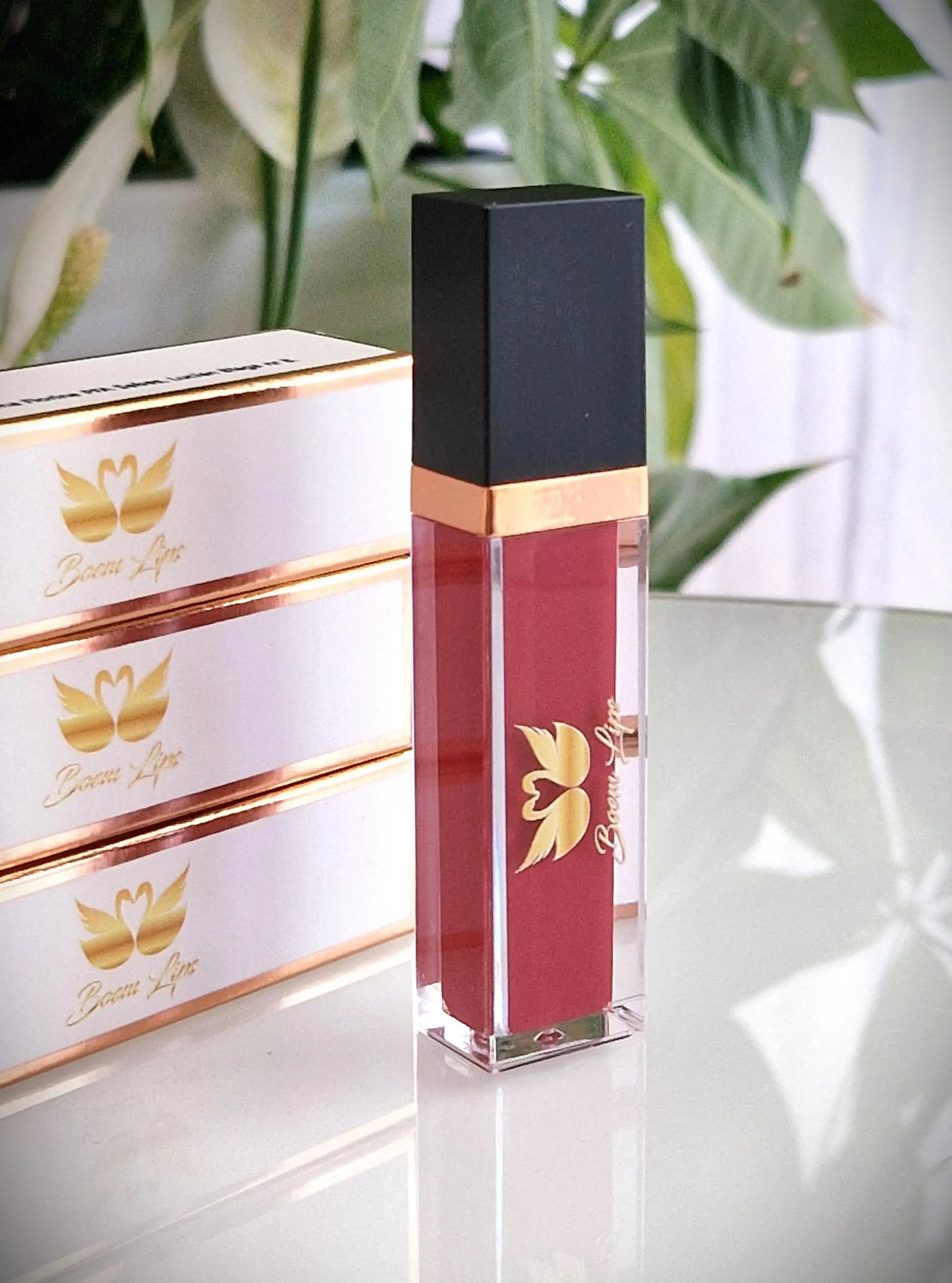 Ruj Lichid Mat BOEM LIPS - ETHNIC LOVE