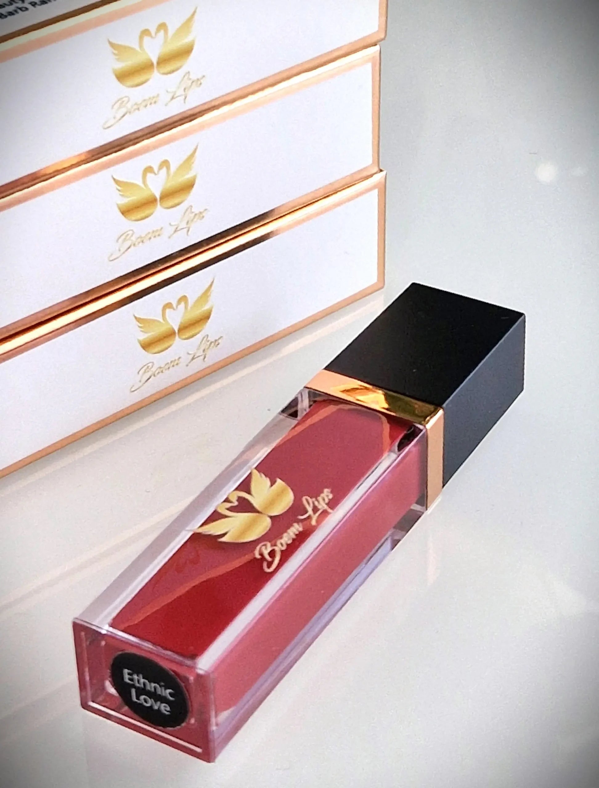 Ruj Lichid Mat BOEM LIPS - ETHNIC LOVE