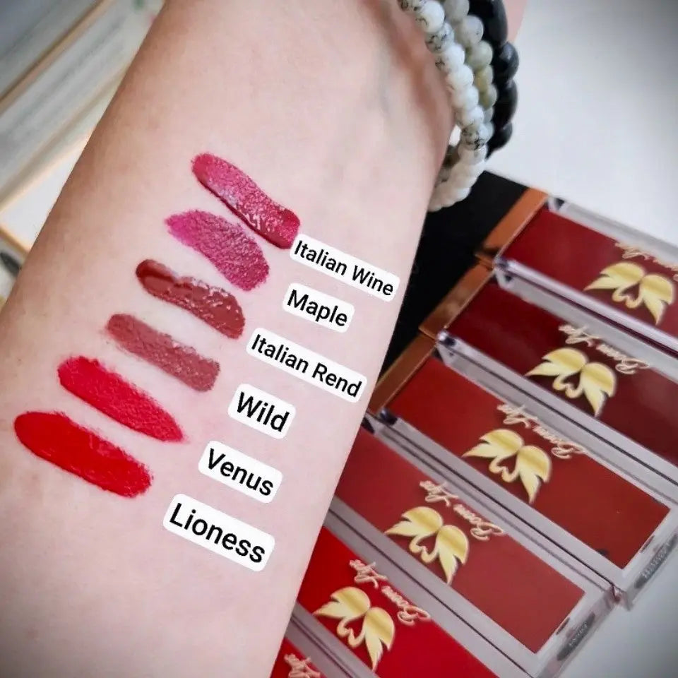 Ruj Lichid Mat BOEM LIPS - LIONESS